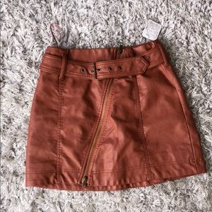 NWT !!! Free People Feelin’ Fresh Vegan Skirt